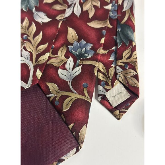 VTG 90s Van-Heusen 417 Silk Tie 4" Burgundy Floral Leaf Pattern Men Necktie READ - Picture 5 of 8